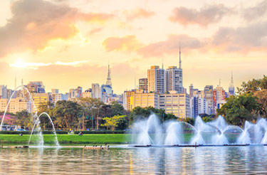 Sao Paulo - Utsikt från ibirapuera parken