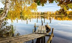 Svensk sjö på hösten